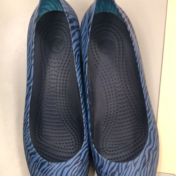 Fancy Croc shoes - Picture 4 of 7